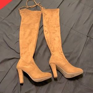 New with no box over the knee high heel boots